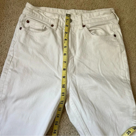 H & M Women’s High-Rise White Cuffed Denim Jeans Pants Size 2 - Picture 9 of 12